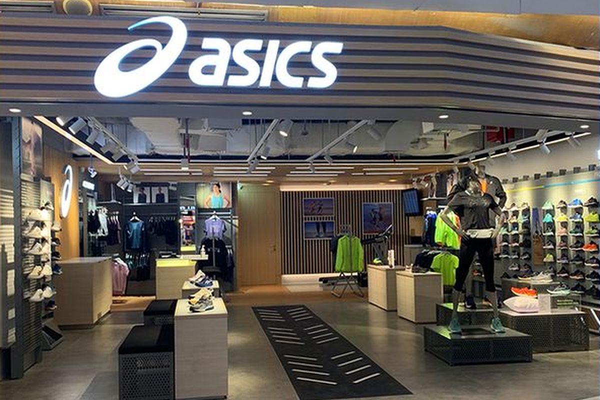 Asics shop store ada mall