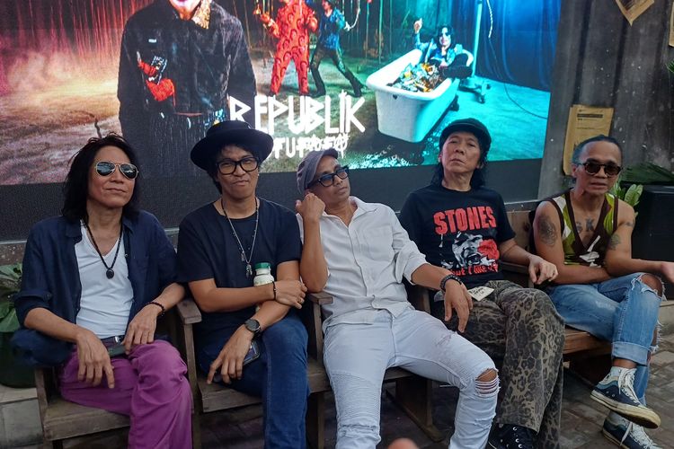 Sempat Dicap Band Plat Merah, Slank Rilis Album Republik Fufufafa yang Sarat Kritik Sosial