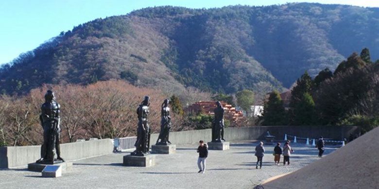 Pemandangan saat memasuki Hakone Open Air Museum, Jepang. (KOMPAS.com/KURNIA SARI AZIZA)