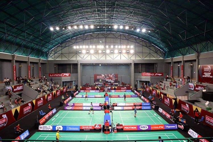 Rangkaian Djarum Sirkuit Nasional (Djarum Sirnas) 2019 terus berlanjut. Setelah kemarin sukses di gelar di kota Purwokerto, sekarang waktunya seri kedua yang akan berlangsung di Jakabaring Sport City (JSC), Palembang, Senin (22/4) hingga Sabtu (27/4) mendatang.