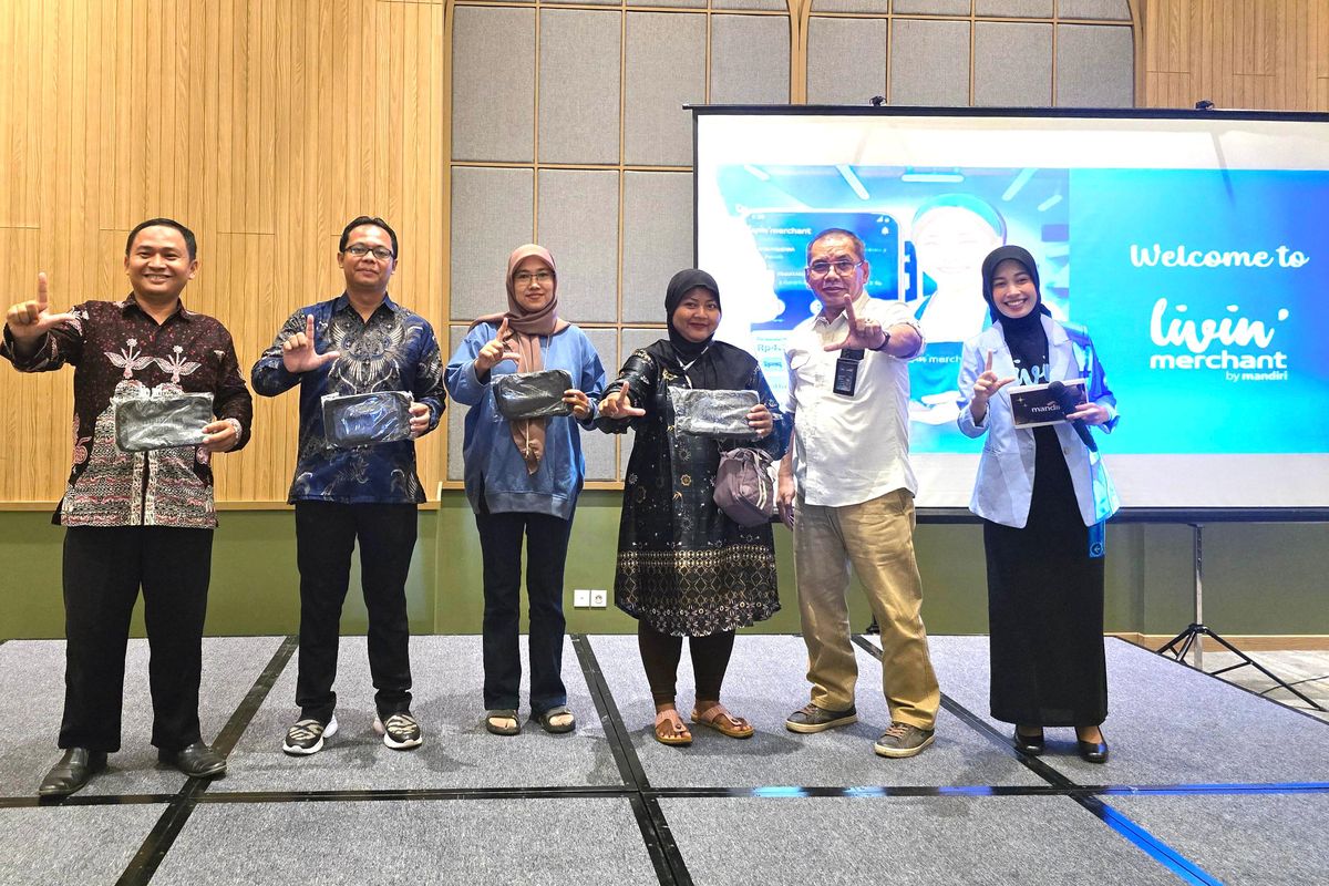 Bank Mandiri gelar Workshop Bapak Asuh di Indramayu, Jawa Barat, untuk dukung purna PMI jadi pengusaha tangguh.