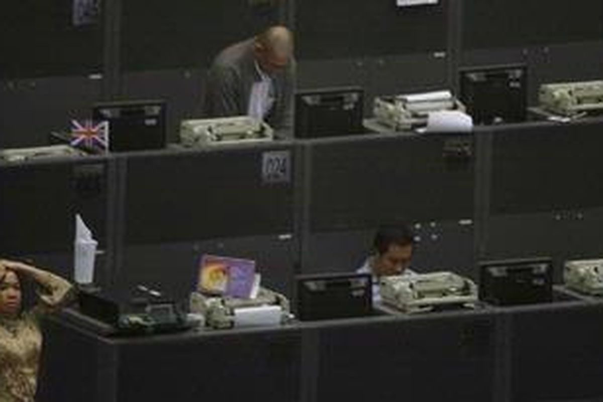 Situasi lantai bursa.