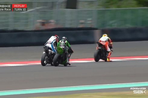 Video Kaki Loris Baz Patah Ditabrak Alex Lowes Saat WSBK Mandalika