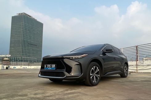 Bahas Desain Interior Toyota bZ4X, Futuristik dan Elegan