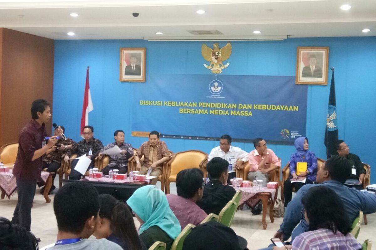 Acara Penjelasan Hasil UN Jenjang SMA dan SMK Tahun Pelajaran 2017/2018 yang diadakan Kemendikbud (8/5/2018)