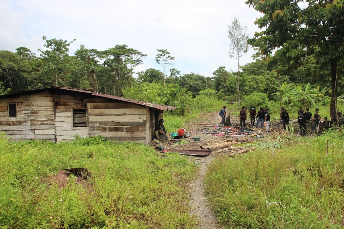 Rumah yang dijadikan tempat persembunyian KKB di Jalan Trans Nabire, Kampung Jayanti, Distrik Iwaka, Mimika, Papua, Kamis (9/4/2020).