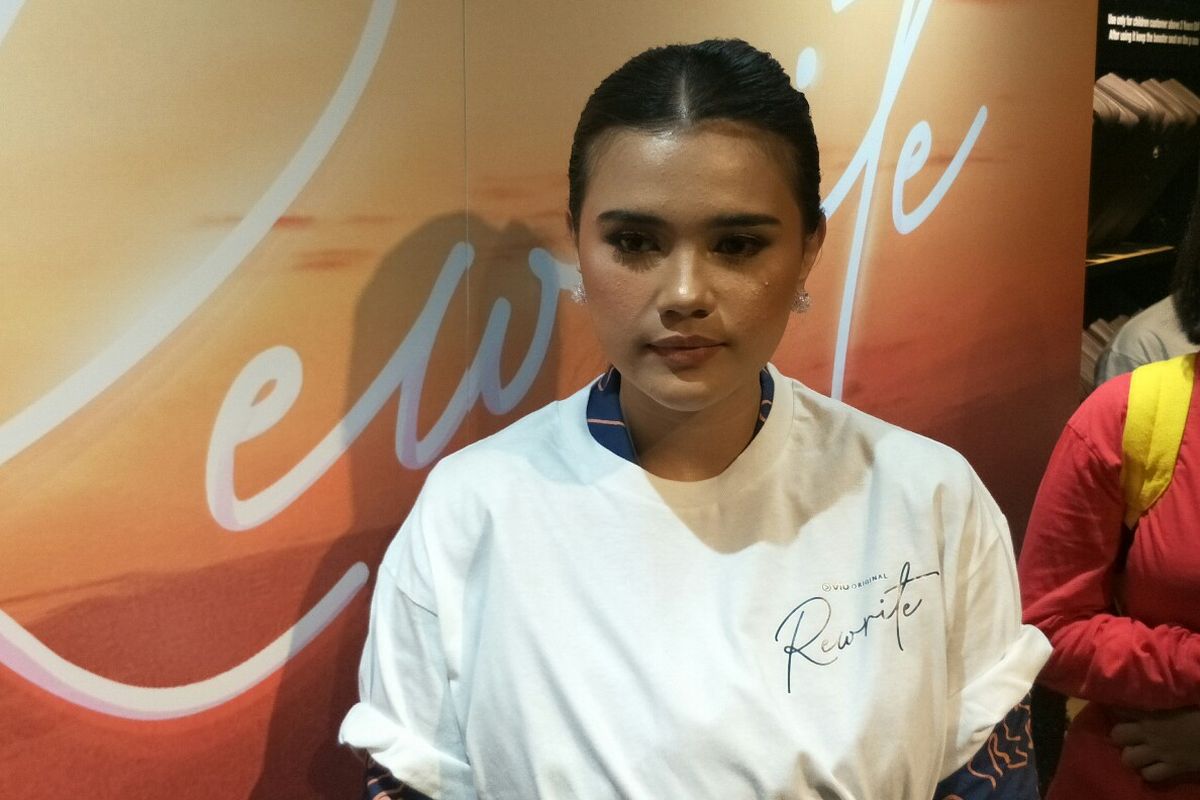 Artis peran Audi Marissa dalam jumpa pers di Pacific Place, kawasan SCBD,  Jakarta Selatan, Rabu (15/5/2019).