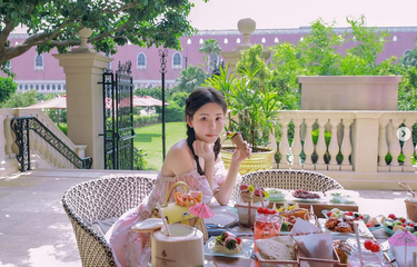 Model dan sosialita asal Hong Kong Abby Choi