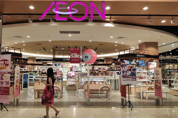 Foto : AEON Kota Wisata Resmi Dibuka, Ada Beragam Promo