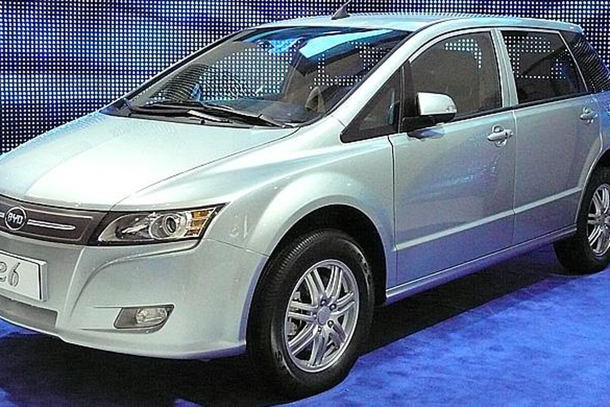 BYD e6