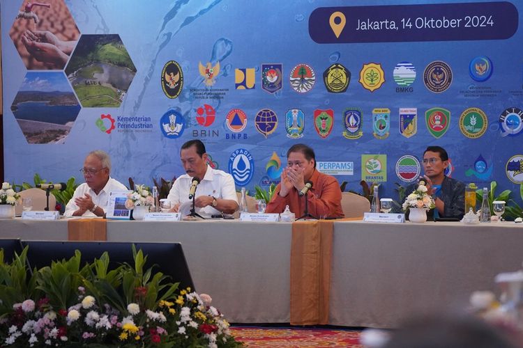 Dewan Sumber Daya Air Nasional (SDA) mengadakan Sidang Pleno Tahunan 2024 di Jakarta, Senin (14/10/2024). Pertemuan ini menghasilkan dihasilkan empat rekomendasi terkait isu strategis dan isu aktual dalam pengelolaan sumber daya air di Indonesia.