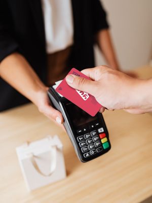 Cara top up e-Money Mandiri lewat BSI Mobile dan mesin ATM