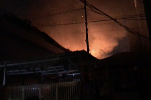 Kebakaran Terjadi di Cikini, Sejumlah Rumah Dilalap Api