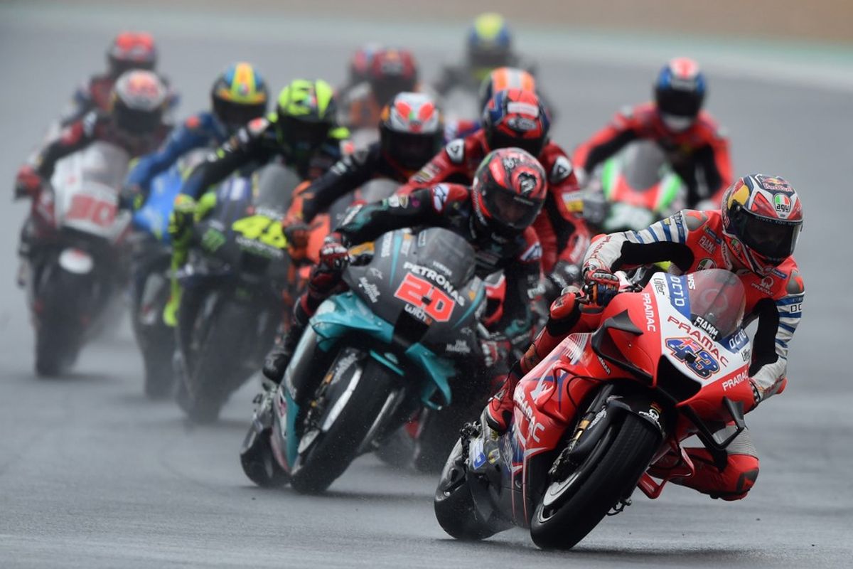 Jack Miller saat berlaga di MotoGP Le Mans. (Photo by JEAN-FRANCOIS MONIER / AFP)