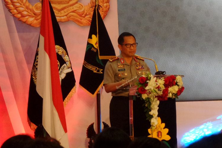 Kapolri Jenderal Pol Tito Karnavian dalam sambutan di acara HUT ke-69 Polwan di Auditorium PTIK, Jakarta, Senin (11/9 2017).