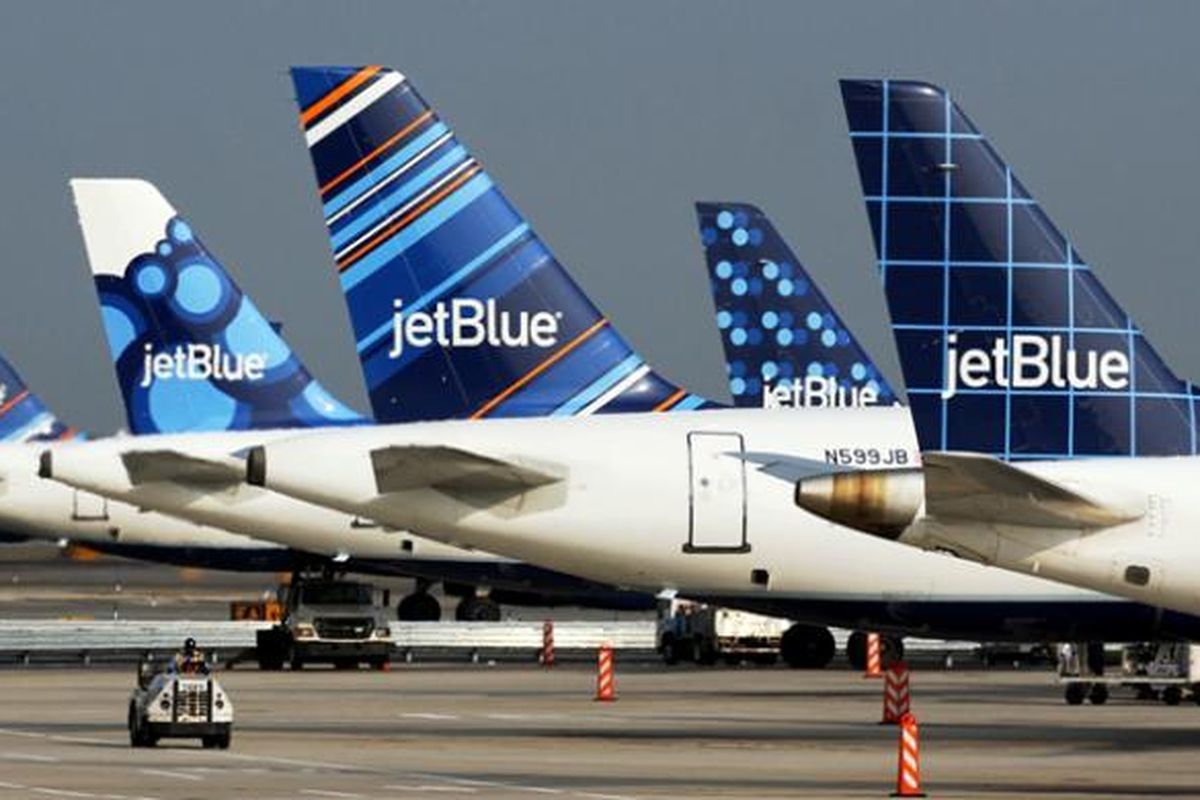 Tailfin maskapai LCC AS, JetBlue.