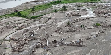 Kemenag Cairkan Rp4,156 Miliar untuk Rumah Ibadah Buddha Terdampak Banjir Sumatera
