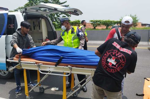 Ini Identitas 2 Korban Tewas Kecelakaan Beruntun 8 Mobil di Tol Semarang