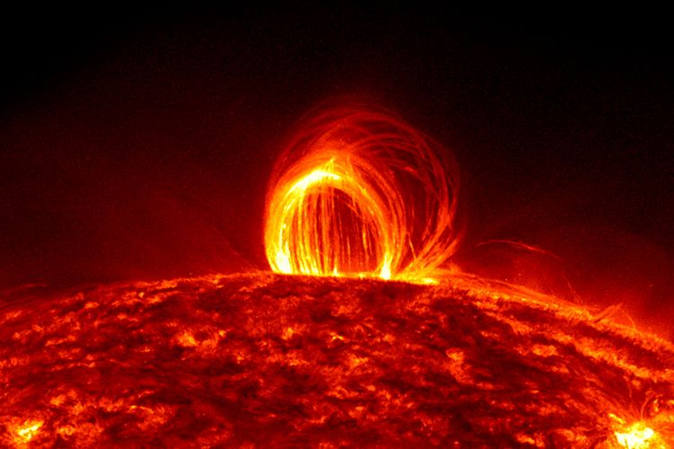 Matahari yang terbentuk dari plasma