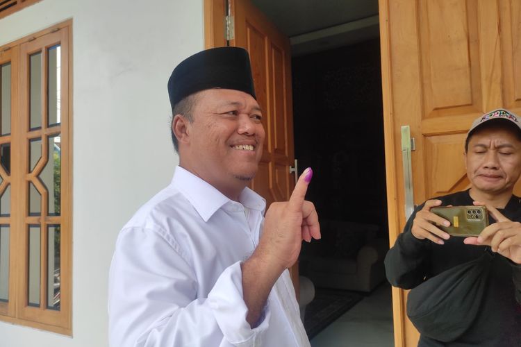 Tak Ada Perlakuan Khusus, 2 Cabup Demak Antre 