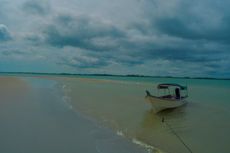 Keindahan Pasir Berbisik Pulau Beting Aceh di Riau