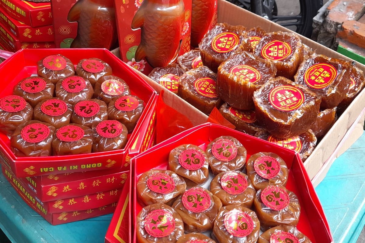 Kue keranjang di Pasar Glodok. 