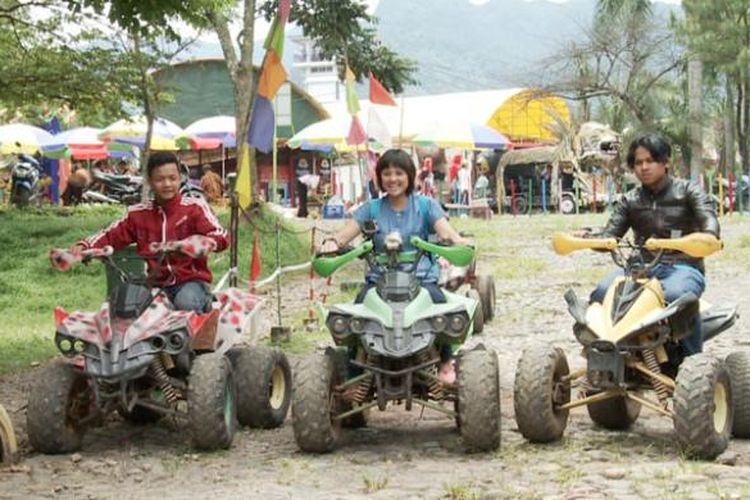 Motor ATV di Taman Wisata Matahari, Puncak, Jawa Barat.