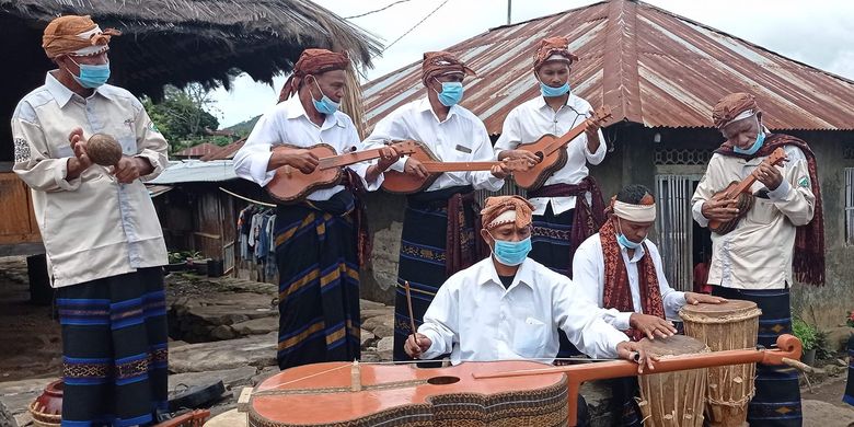 Desa Wisata Detusoko Barat di Kecamatan Detusoko, Pulau Flores, Kabupaten Ende, Nusa Tenggara Timur.