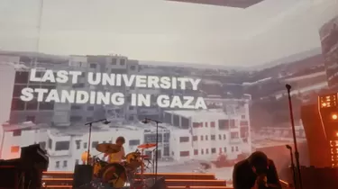 Tampil di Coachella, The Strokes Tayangkan Video Pemboman AS di Iran dan Gaza