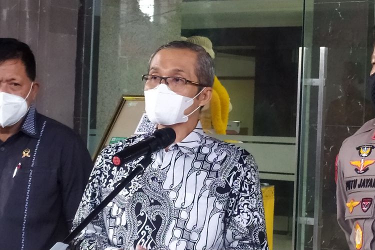 Wakil Ketua Komisi Pemberantasan Korupsi (KPK) Alexander Marwata saat berkunjung ke Polda Bali, Senin (4/10/2021).