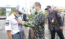 Sejahterakan Guru Honorer, Gubernur Babel Raih Anugerah Dwija Praja Nugraha 2020