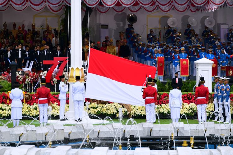 Upacara Peringatan Detik-Detik Proklamasi dalam rangka Hari Ulang Tahun (HUT) ke-77 Kemerdekaan Republik Indonesia di Istana Merdeka, Jakarta, pada Rabu, 17 Agustus 2022