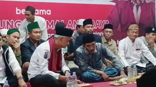 Di Malang, Ganjar Pranowo Kunjungi Rumah Penggagas Hari Santri Nasional