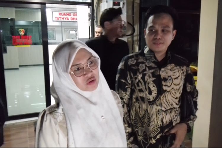 Isu Bupati Gowa Menikah dengan Ombas Dibantah, Polisi Masih Tunggu Pemeriksaan Kasus Seragam Gratis