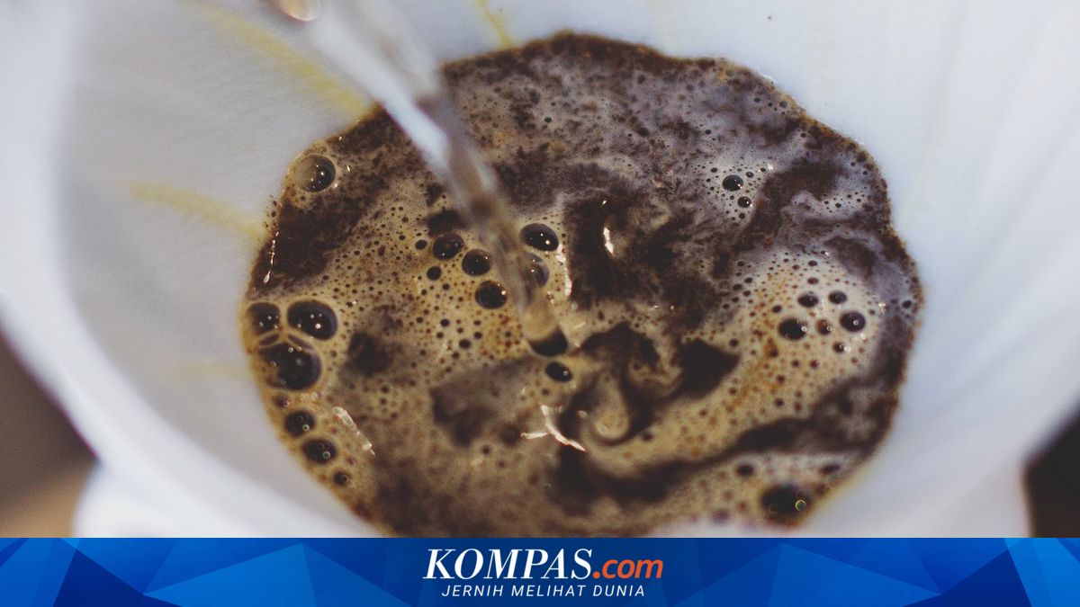 Apa Bedanya Espreso dan Manual Brew, Sama-sama Hasilkan Kopi Pekat?