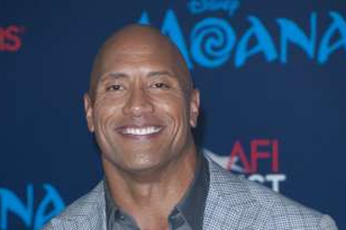 Aktor Dwayne Johnson menghadiri pemutaran perdana film Moana di Hollywood, California, Senin (14/11/2016).