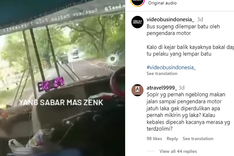 Video bus dilempar batu oleh pengendara motor saat siang hari