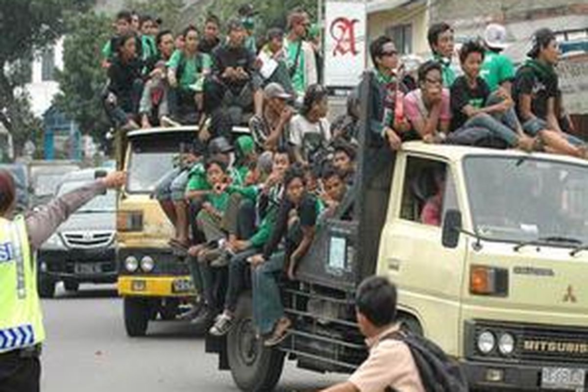 Bonek dapat kawalan dari polisi.