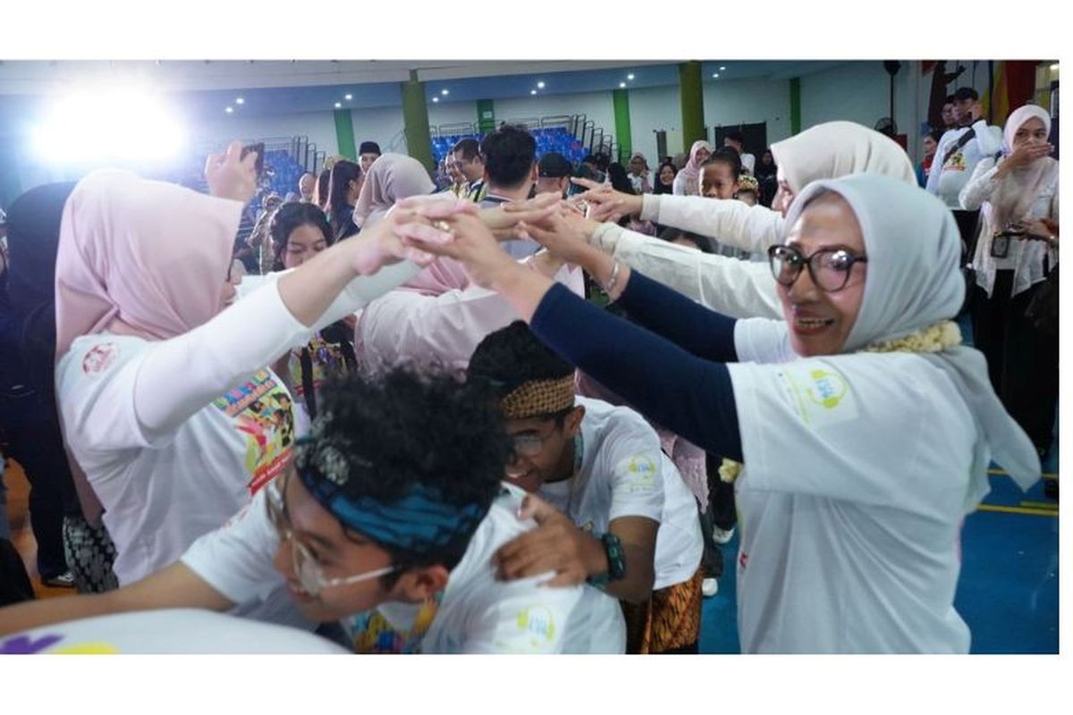 DP3AKB Jabar pecahkan rekor MURI. 