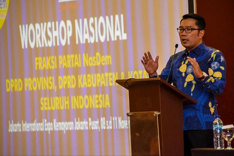 Gubernur Jawa Barat, Ridwan Kamil saat memberikan kuliah umum dengan Tema ?Hubungan Eksekutif dan Legislatif? pada Workshop Nasional Partai NasDem, DPRD Provinsi, dan DPRD Kabupaten/Kota se-Indonesia di Jakarta, Minggu (10/11/19)