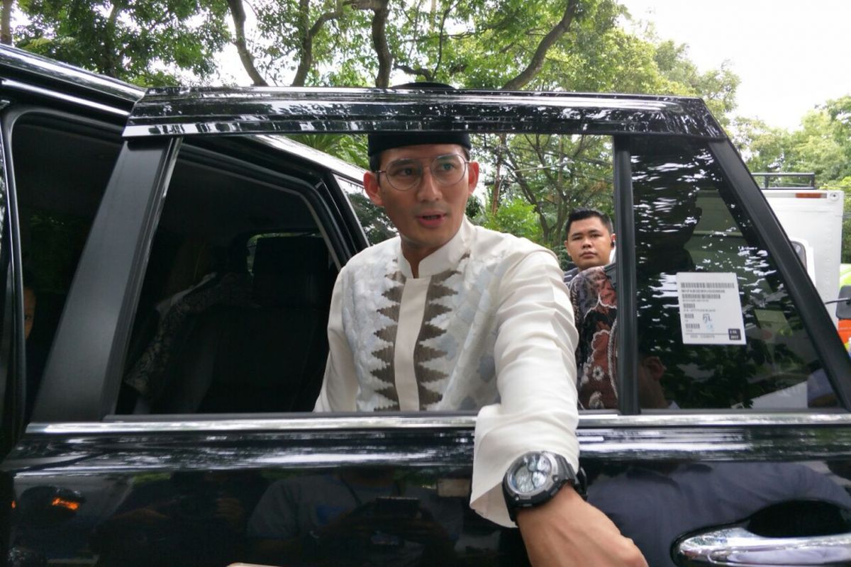 Wakil Gubernur DKI Jakarta Sandiaga Uno di Jalan Sriwijaya Raya, Sabtu (24/3/2019). 