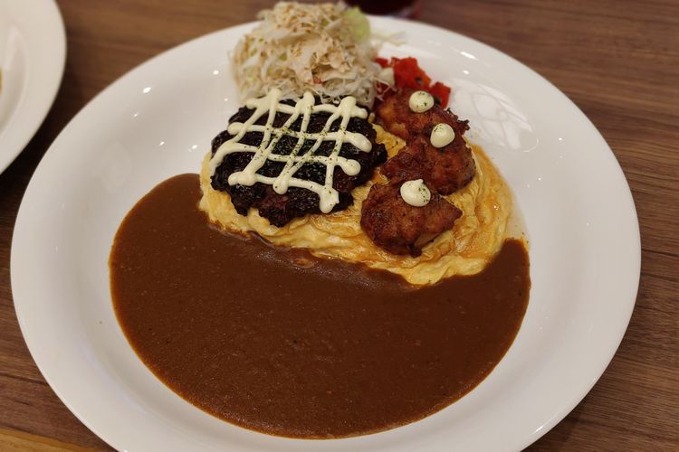 Jinarashi Plate menu at Monster Curry Indonesia Special Edition Attack on Titan, at Plaza Indonesia, Wednesday (5/2/2025). 