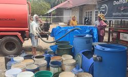 Krisis Air Bersih di Padang Pascabanjir Bandang, Warga Ubah Pola Hidup