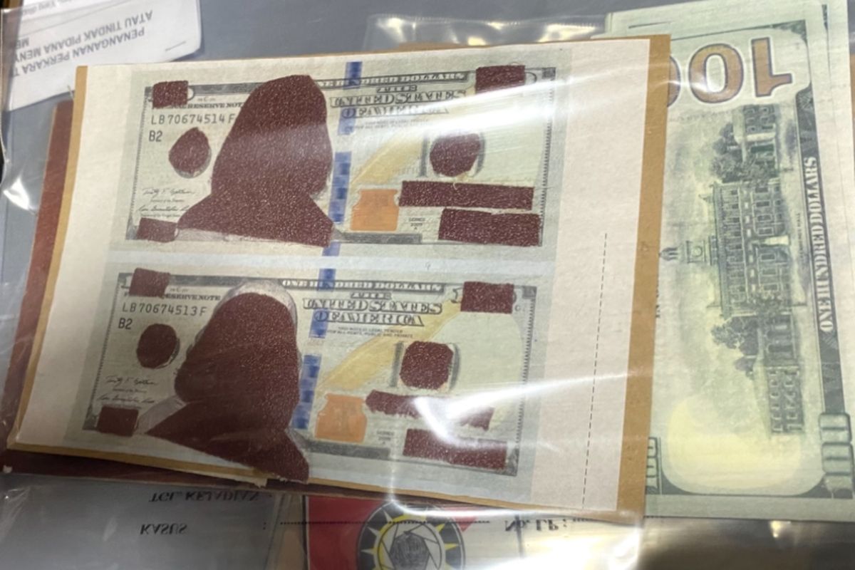 Selain Rupiah, Pabrik Uang Palsu di Bogor Juga Produksi Dollar AS