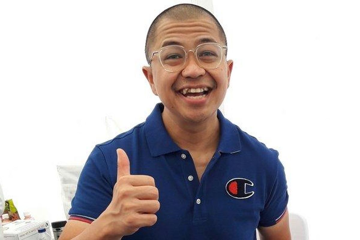 Pembawa acara dan penyiar radio Kemal Mochtar saat ditemui di sela-sela acara Zurich Health Festival yang digelar di area Gelora Bung Karno (GBK) Senayan, Jakarta Pusat, Minggu (8/9/2019) pagi.
