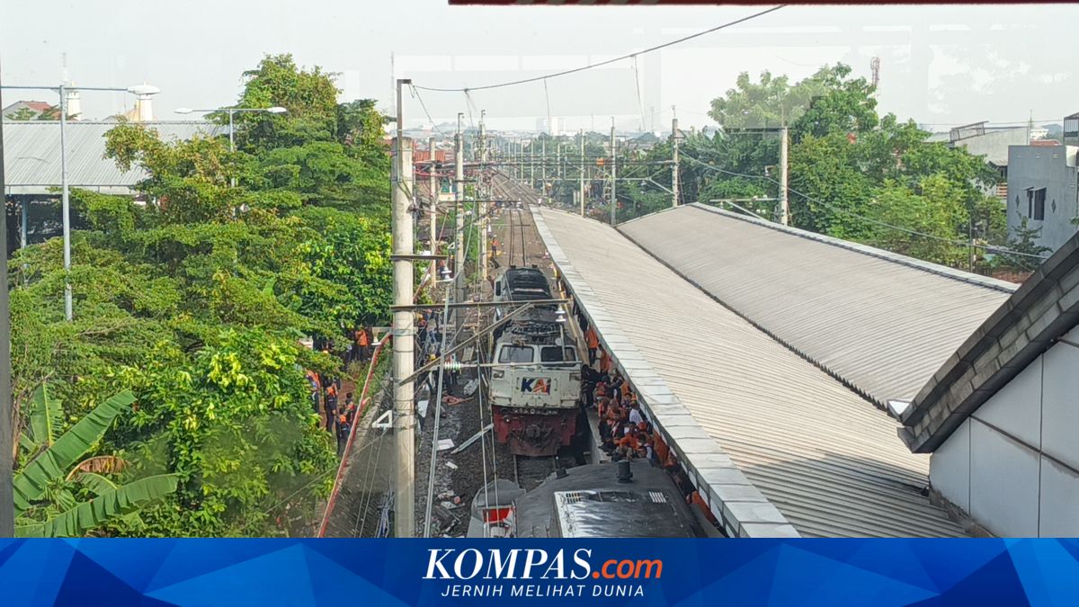 Lokomotif KA Argo Bromo yang Menabrak KRL di Bekasi Timur Mulai Ditarik ~RK

Baca di sini: