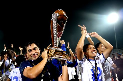 Eduardo Almeida di Indonesia: Degradasi, Rekor, dan Juara Piala Presiden 2022