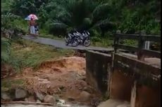 Longsor di Landak, Jembatan Ambruk, Akses Jalan Warga Terputus