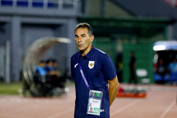 Gerald Vanenburg Tak Peduli Rekor Buruk Timnas U23 Melawan Korsel