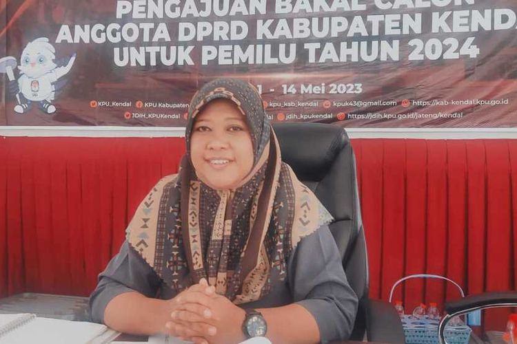 Ketua KPU Kendal Jawa Tengah, Hevy Indah Oktaria. KOMPAS.COM/SLAMET PRIYATIN